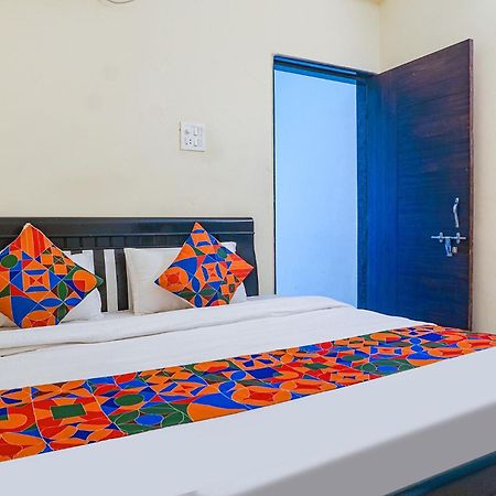Fabexpress Vaishnav Inn Talegaon Dabhade 外观 照片