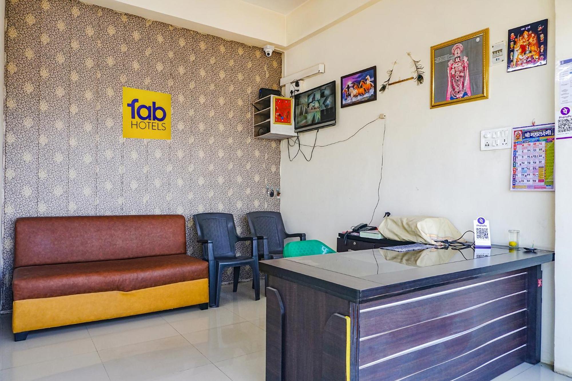 Fabexpress Vaishnav Inn Talegaon Dabhade 外观 照片